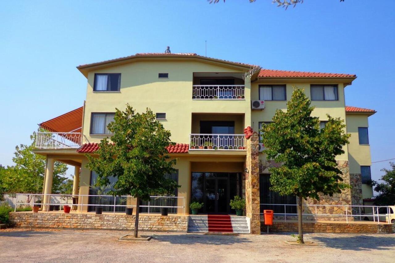 Hotel Viktoria Tirana Mjull-Bethore Exterior foto